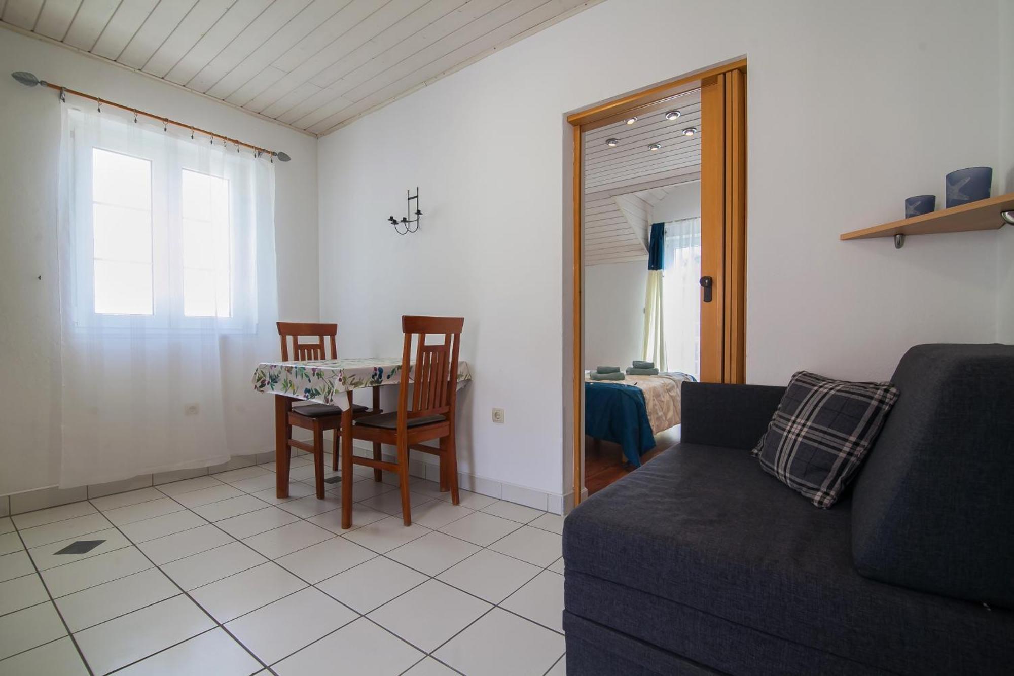 Helvetia Sunny Apartments Bol Exterior foto